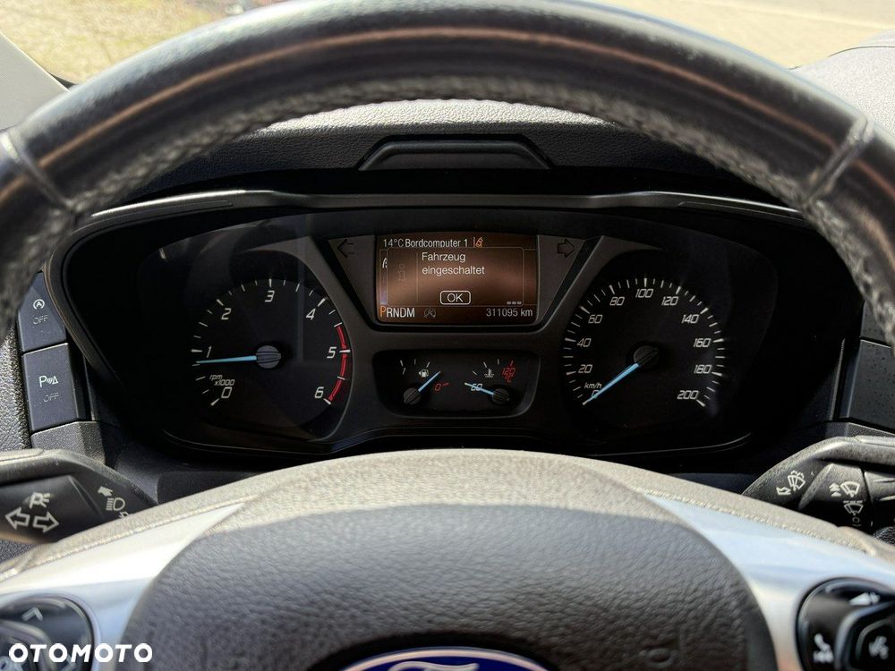 Ford Transit - 21
