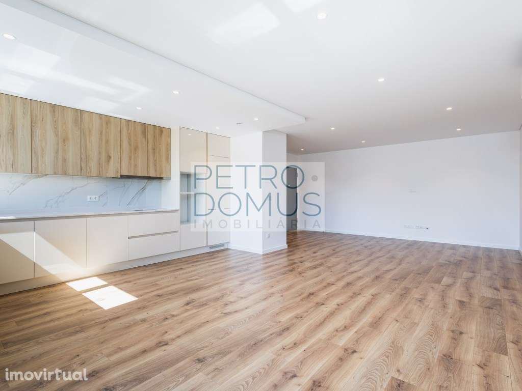 APARTAMENTO T3 NOVO A 3 MIN DO CENTRO DE LEIRIA - Grande imagem: 2/21