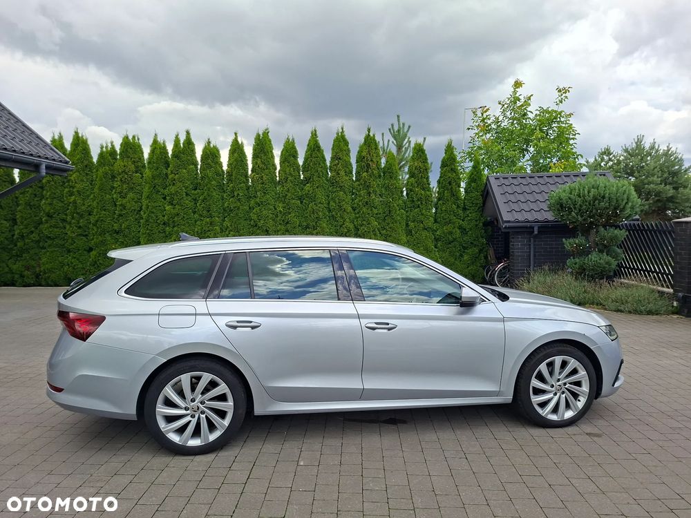 Skoda Octavia 2.0 TDI Style DSG - 9