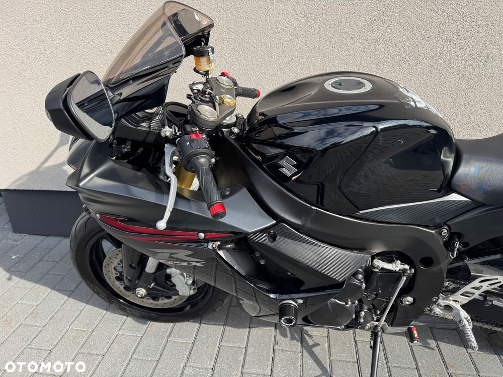 Suzuki GSX-R - 12