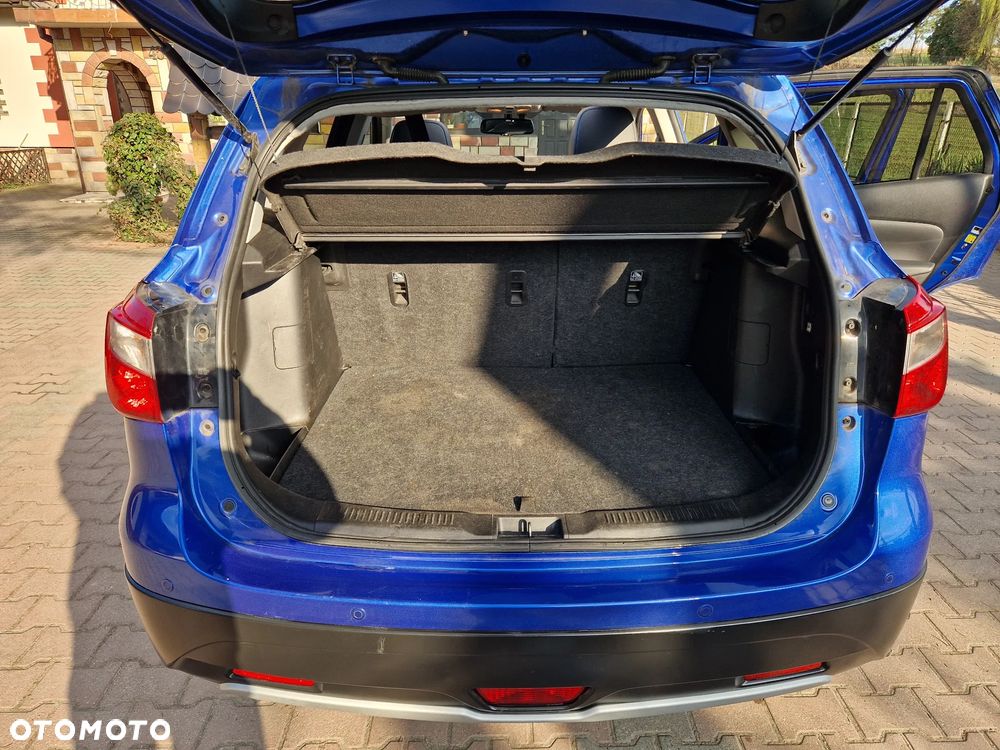 Suzuki SX4 1.6 Premium - 39