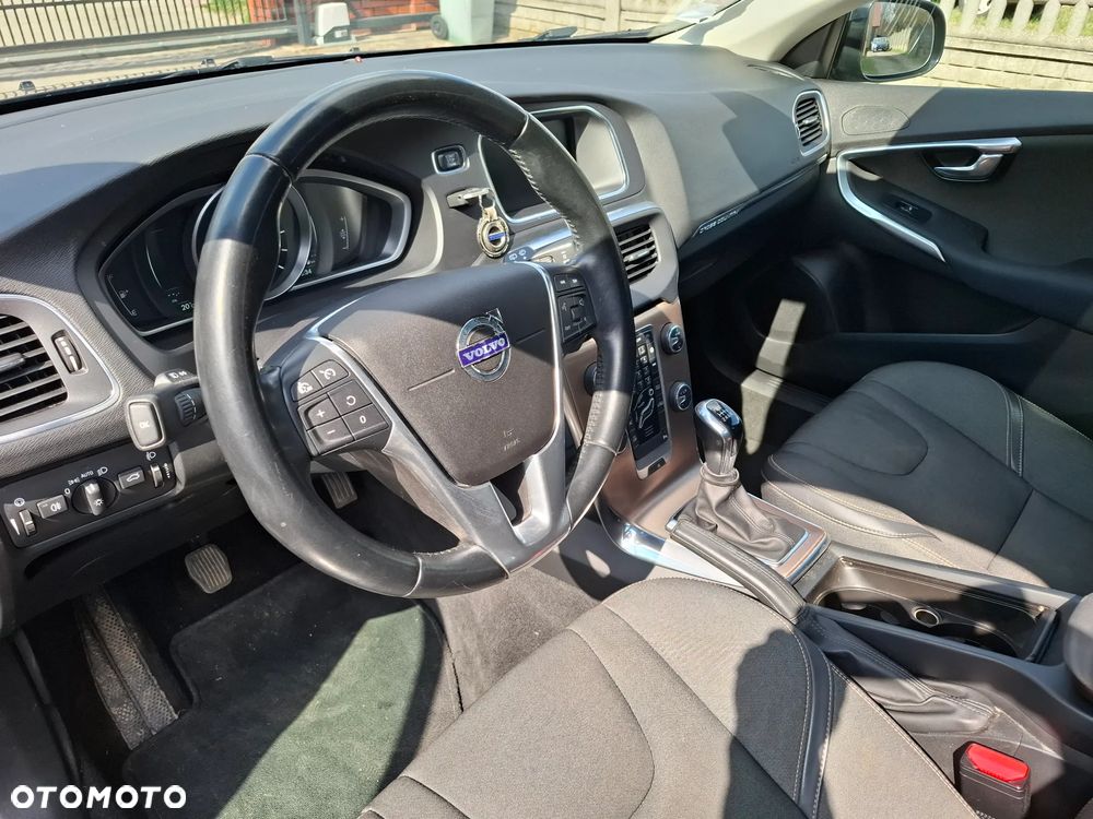 Volvo V40 Cross Country D3 Summum - 14