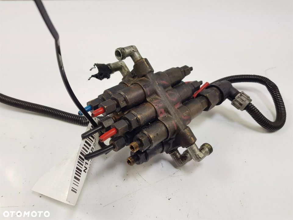 ELEKTROZAWÓR VOLVO L120F - 2