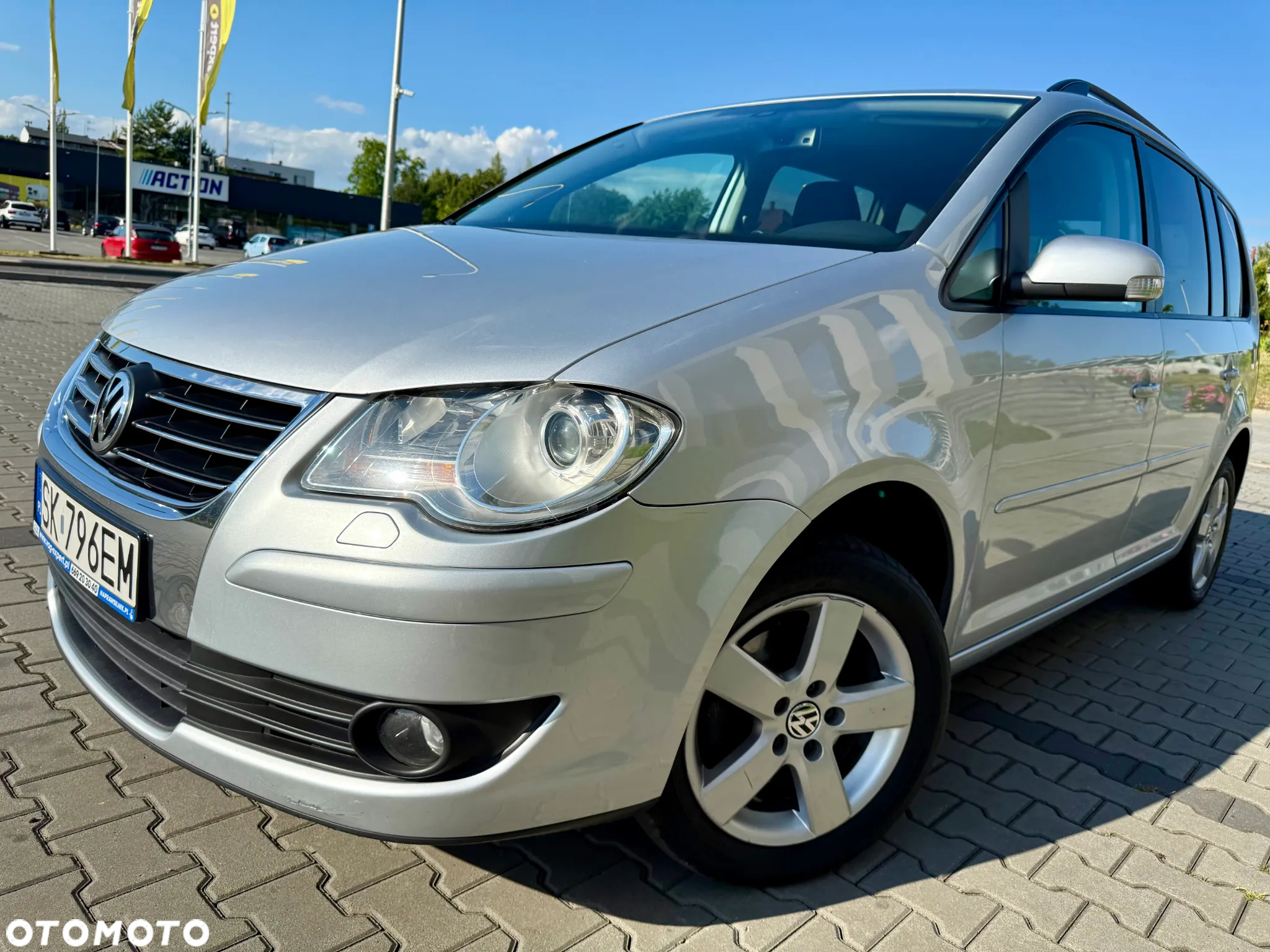Volkswagen Touran 1.4 TSI Trendline - 3