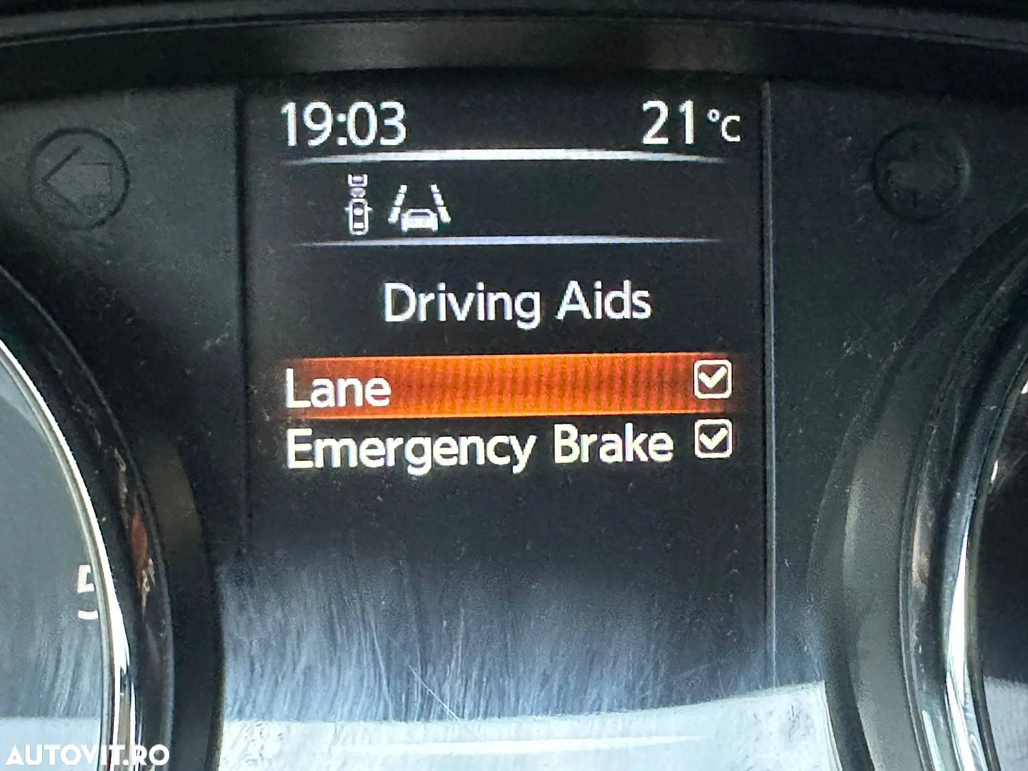 Nissan Qashqai 1.5 DCI Start/Stop N-Connecta - 12