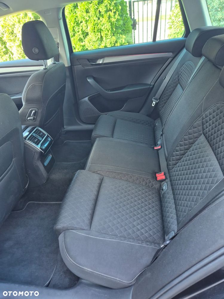 Skoda Superb 2.0 TDI 4x4 Ambition DSG - 16