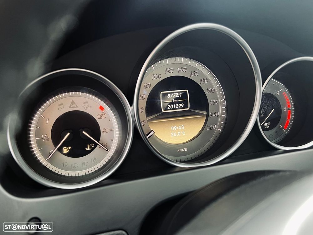 Mercedes-Benz C 220 d AMG Line - 16