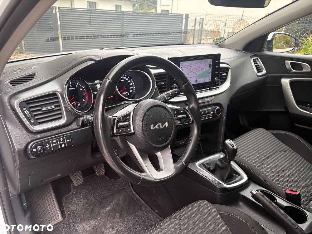 Kia Ceed - 6