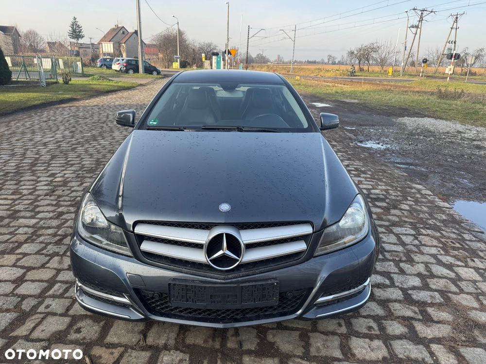 Mercedes-Benz Klasa C 180 (BlueEFFICIENCY) - 2