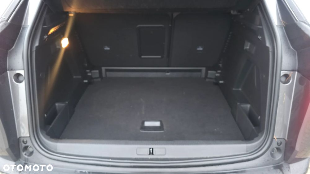 Peugeot 3008 1.2 PureTech Allure Pack S&S EAT8 - 17