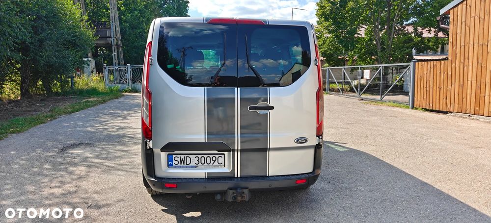 Ford Transit Custom 310 L2H1 Limited - 11