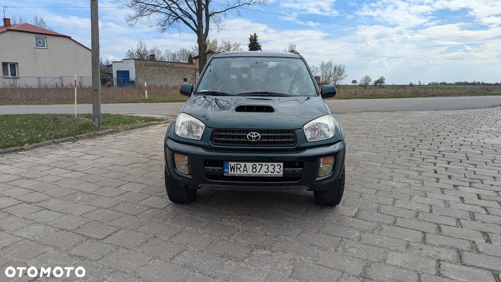 Toyota RAV4 D-4D 4x4 - 2