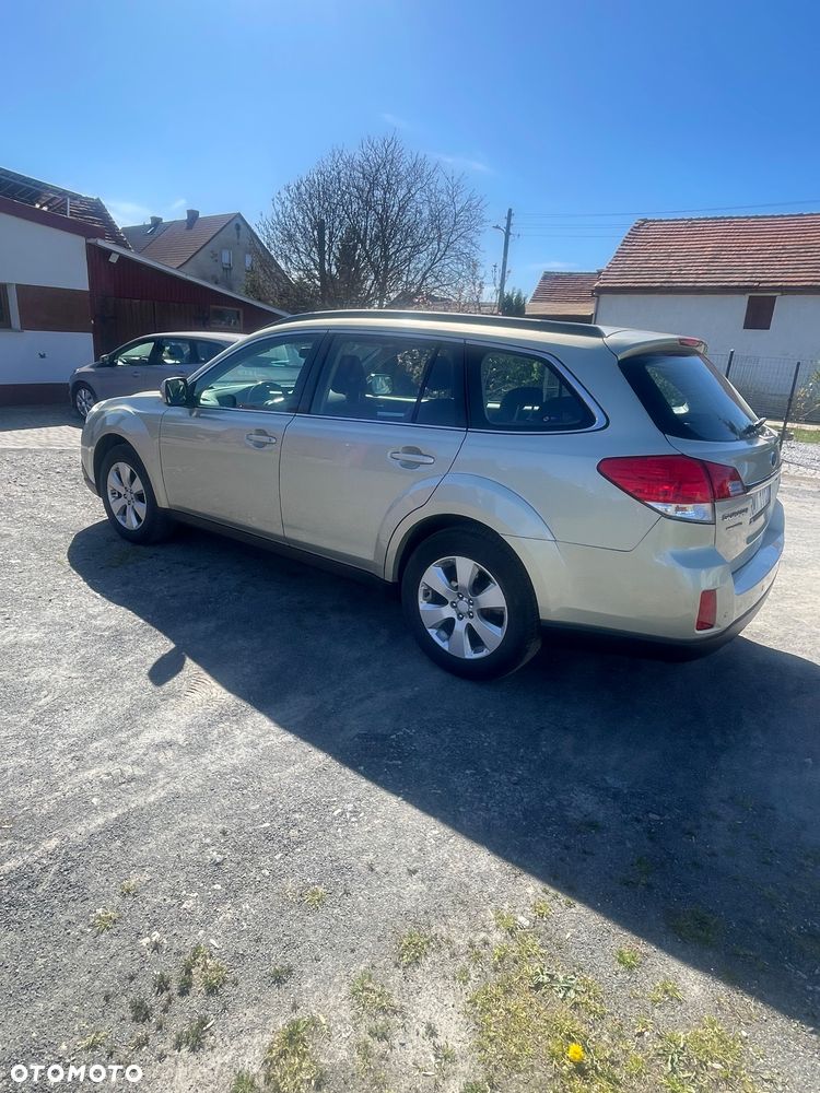 Subaru Legacy 2.0 D Active - 4