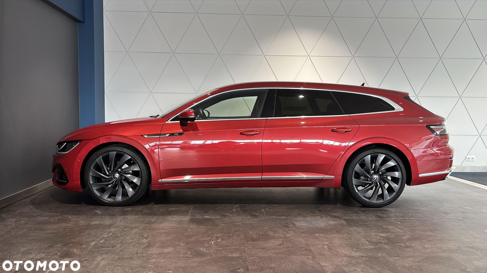 Volkswagen Arteon 2.0 TSI R-Line DSG - 2