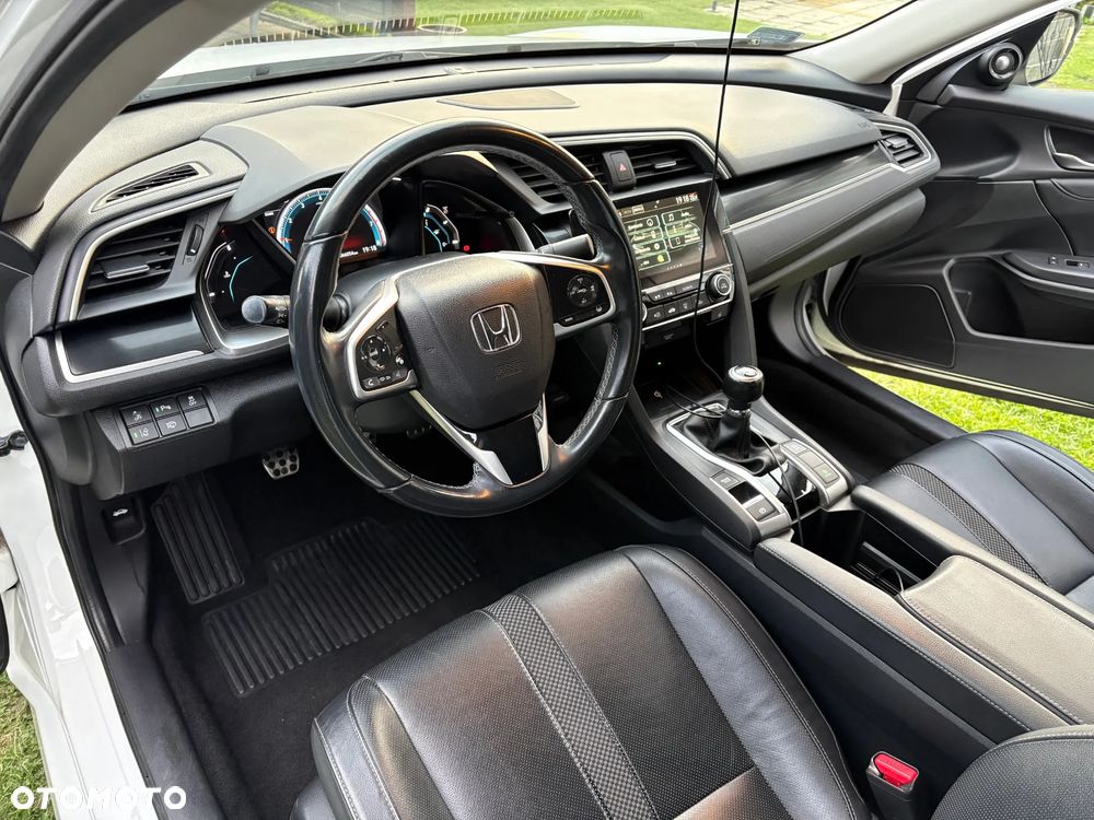 Honda Civic - 9