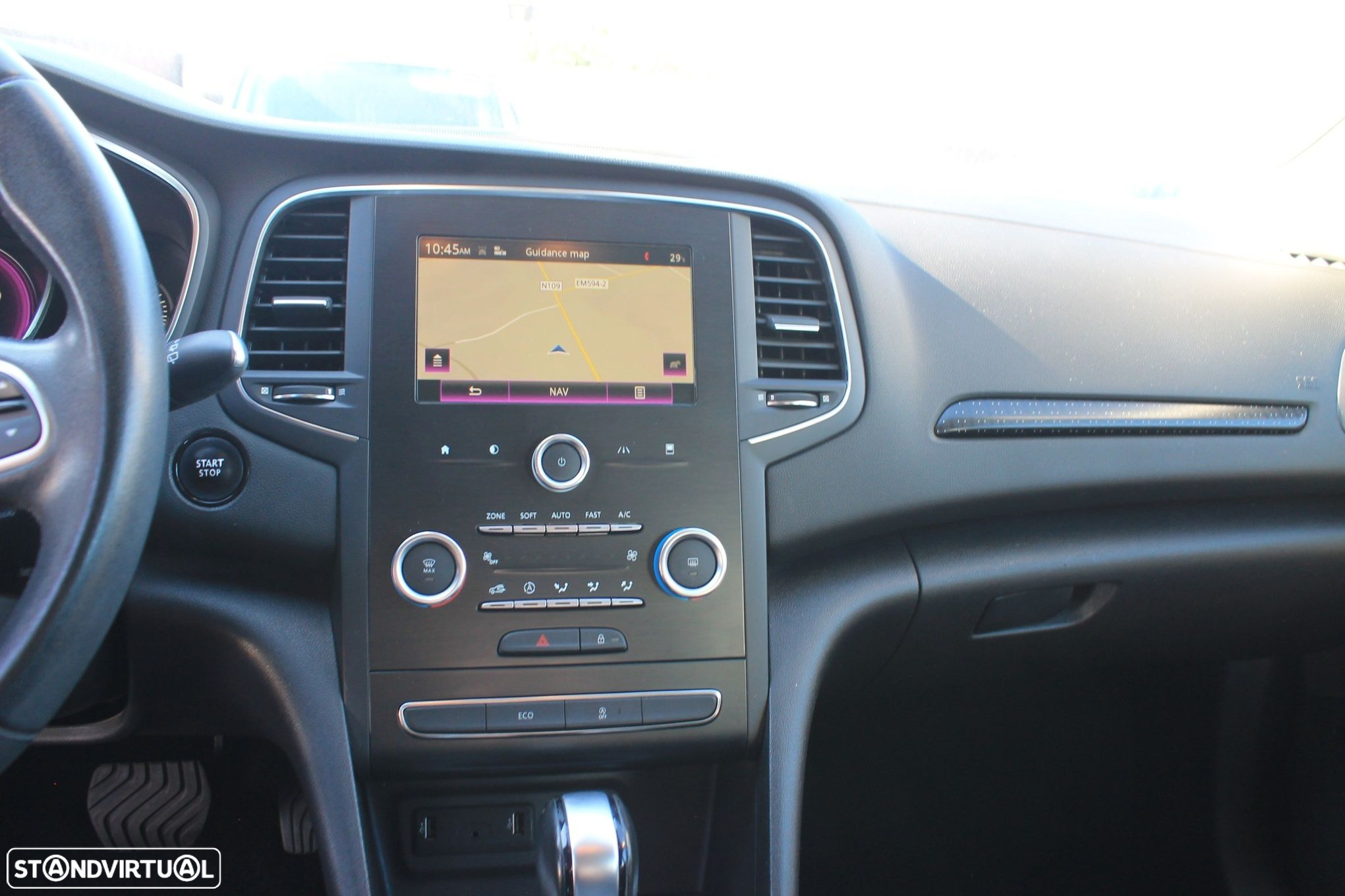 Renault Mégane - 10