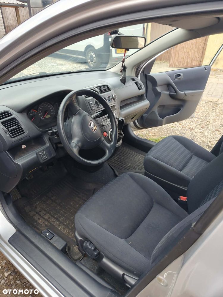 Honda Civic 1.4i S - 6