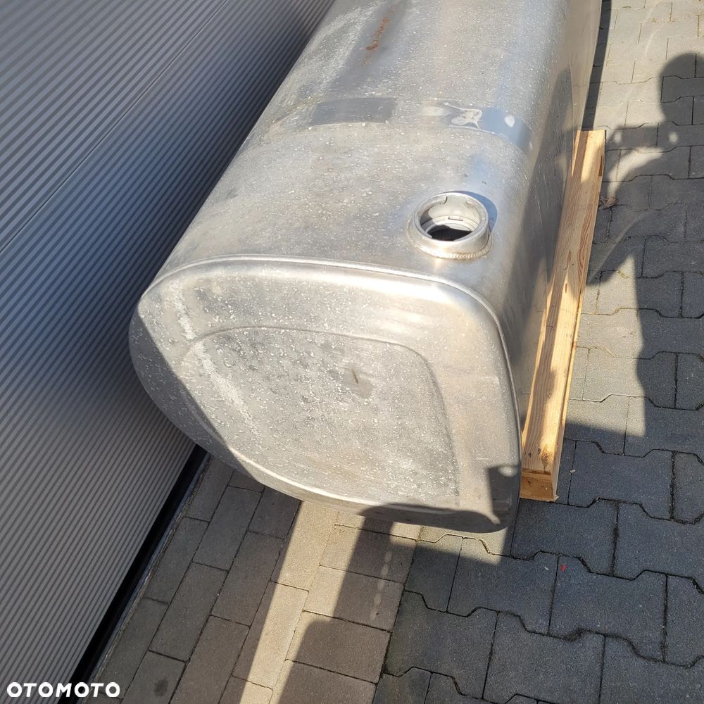 ZBIORNIK PALIWA VOLVO FH5 FH4 160X70X70 21516455 650L CHWALIM116 - 3