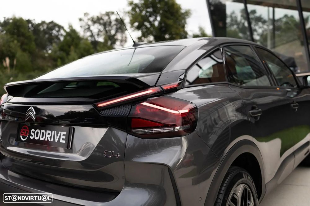 Citroën C4 1.2 PureTech Shine - 33