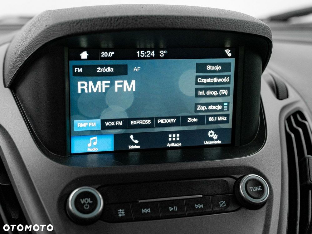 Ford Transit Courier - 22