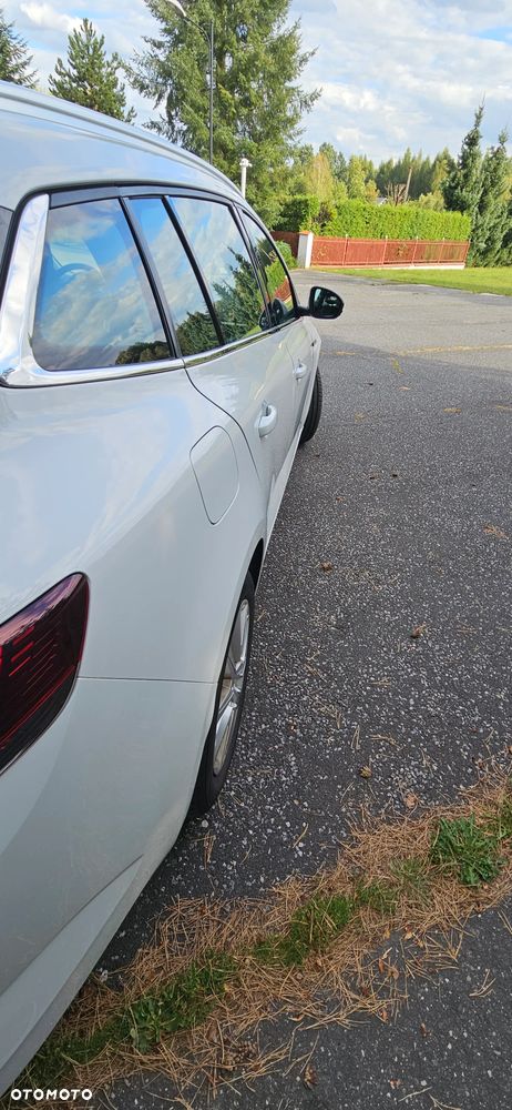 Renault Megane - 9