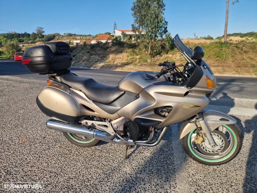 Honda Deauville 650  Possível Financiamento - 1