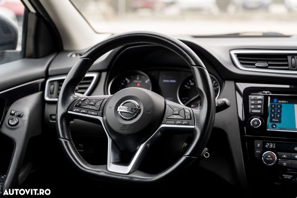 Nissan Qashqai 1.6 DCI Xtronic N-Connecta - 18