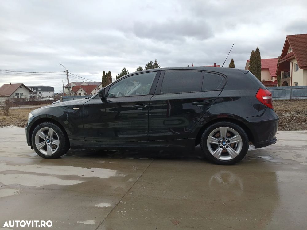 BMW Seria 1 118i - 11