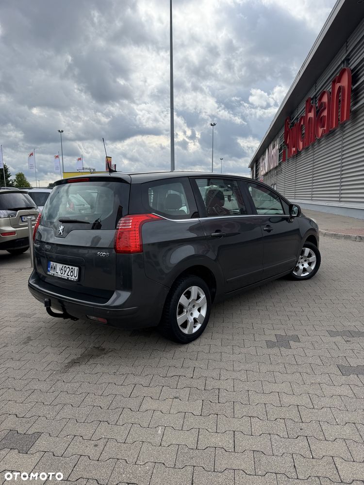 Peugeot 5008 2014 photo 4
