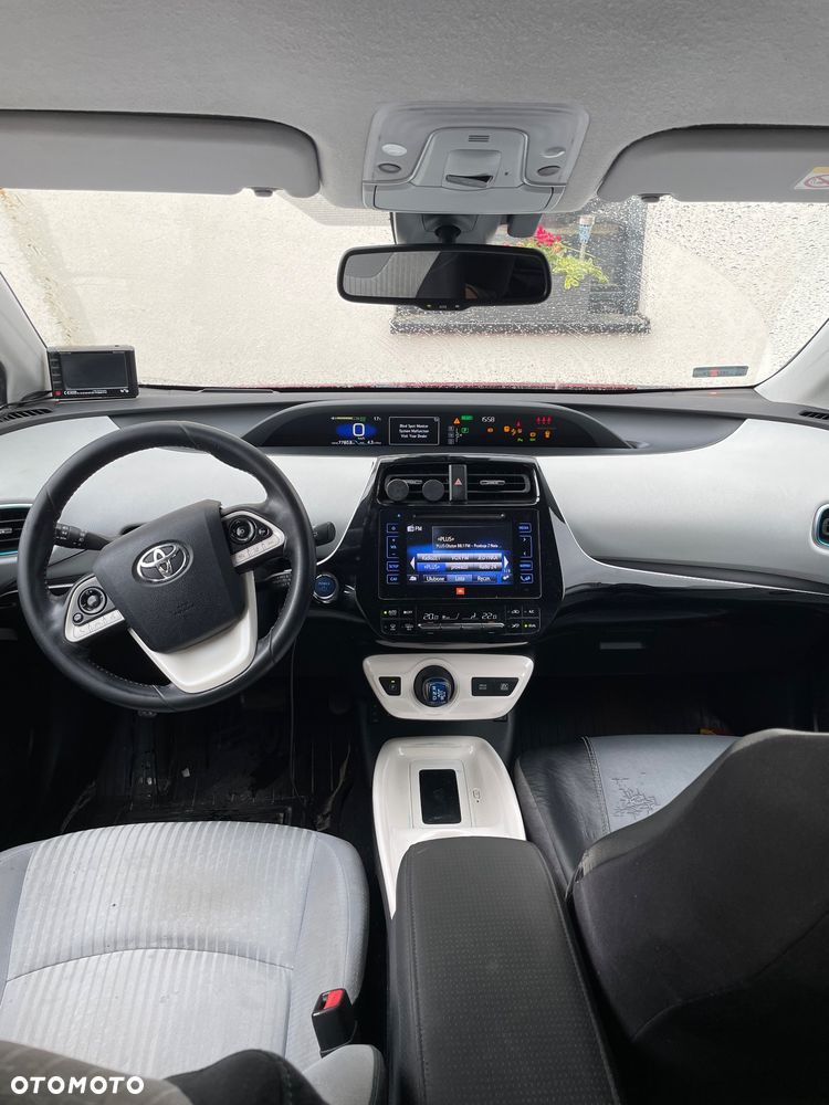 Toyota Prius 1.8 Hybrid Prestige - 13