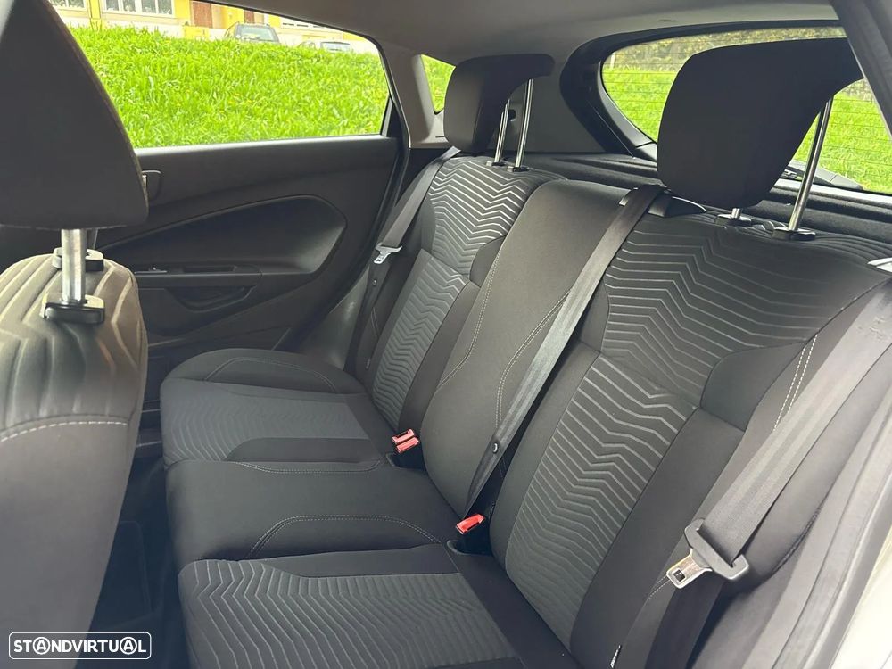 Ford Fiesta 1.0 T EcoBoost Titanium - 7