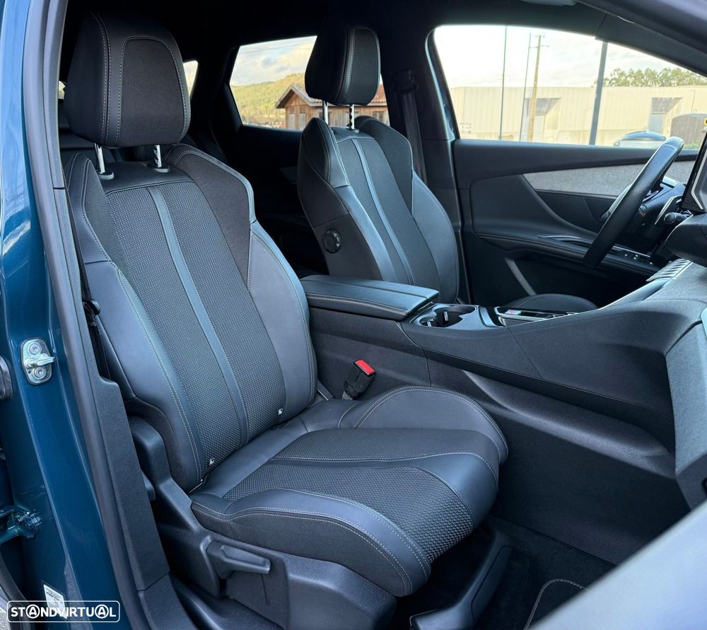 Peugeot 3008 1.2 Hybrid GT e-DCS6 - 25