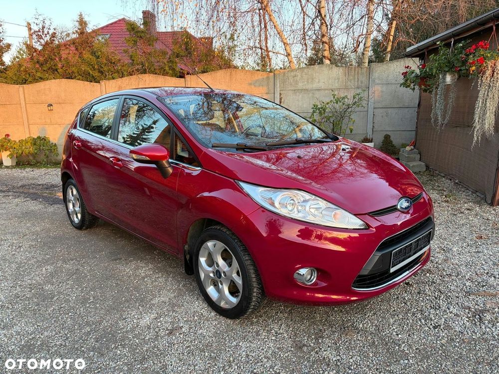 Ford Fiesta 2009 photo 2