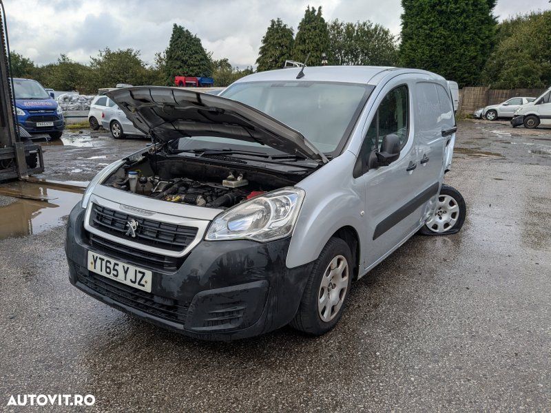 Dezmembrari / Dezmembrez Peugeot Partner (II) 1.6 HDi DV6ETED cutie viteze manuala cod culoare EZR - 7