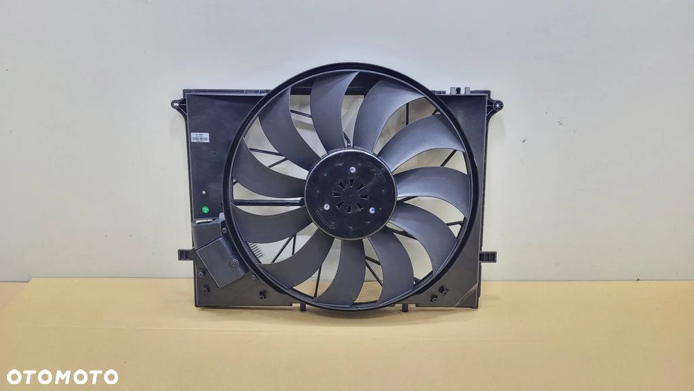 MERCEDES W220 C215 R230 NOWY WENTYLATOR Z OBUDOWĄ WSPORNIKIEM 6.3 AMG 6.5 - 1