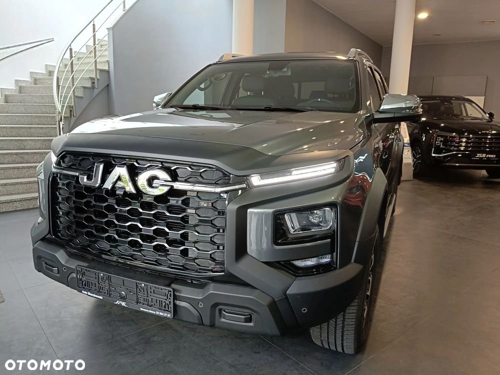 JAC T9 - 3