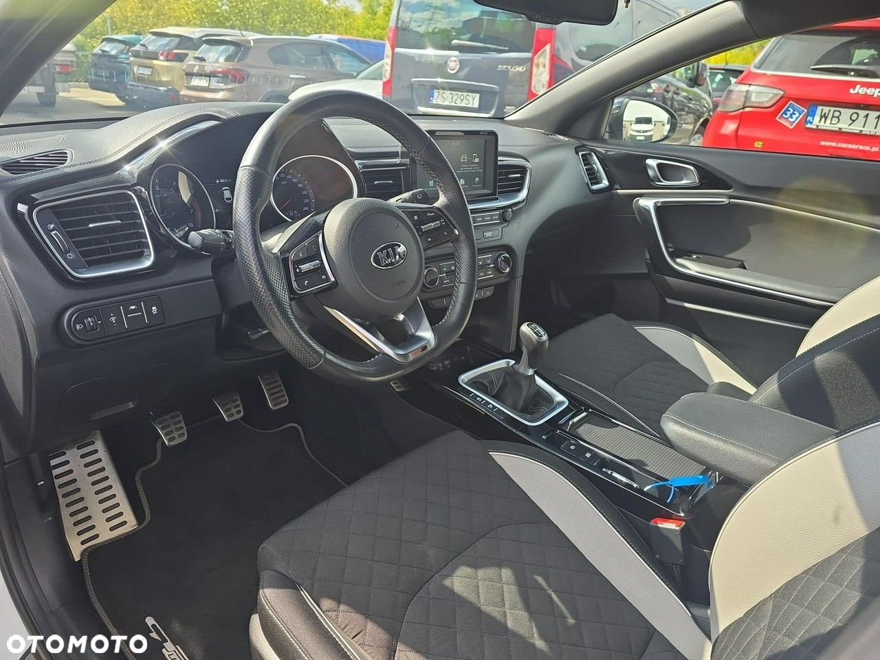 Kia ProCeed - 9