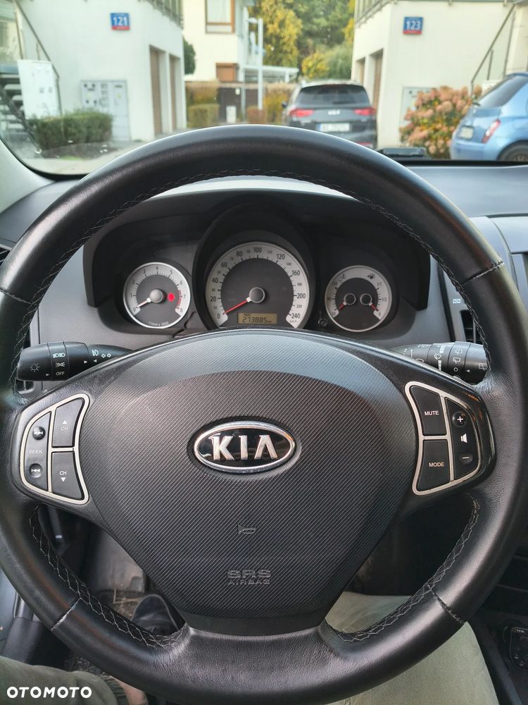 Kia Ceed - 7