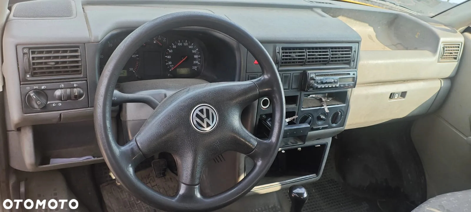 Volkswagen TRANSPORTER 2,5 TDI - 10