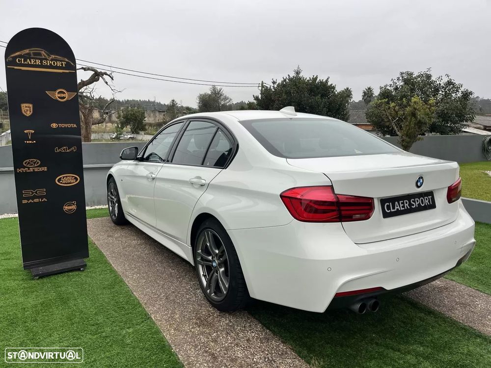 BMW 320 i Pack M Auto - 11