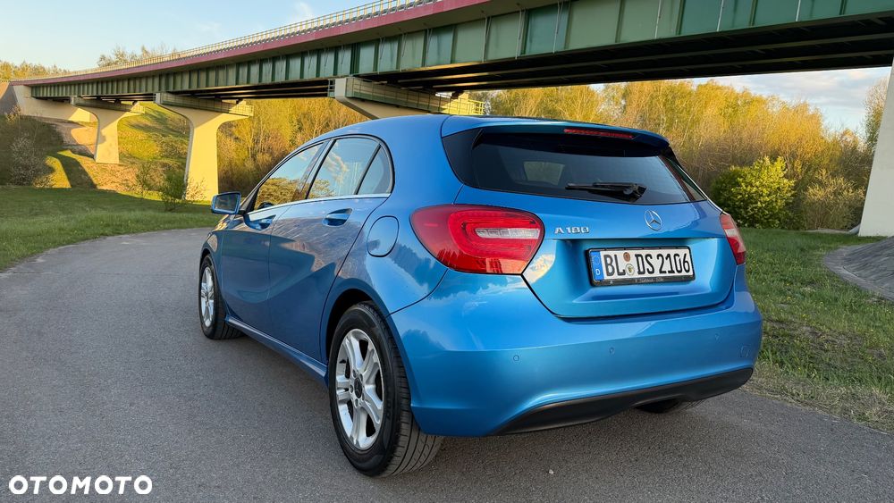 Mercedes-Benz Klasa A 180 (BlueEFFICIENCY) - 28