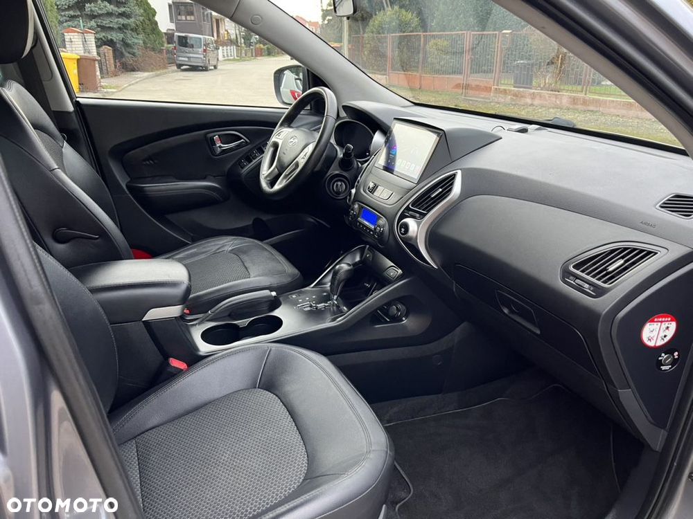 Hyundai ix35 2.0 CRDi 4WD Automatik Premium - 9