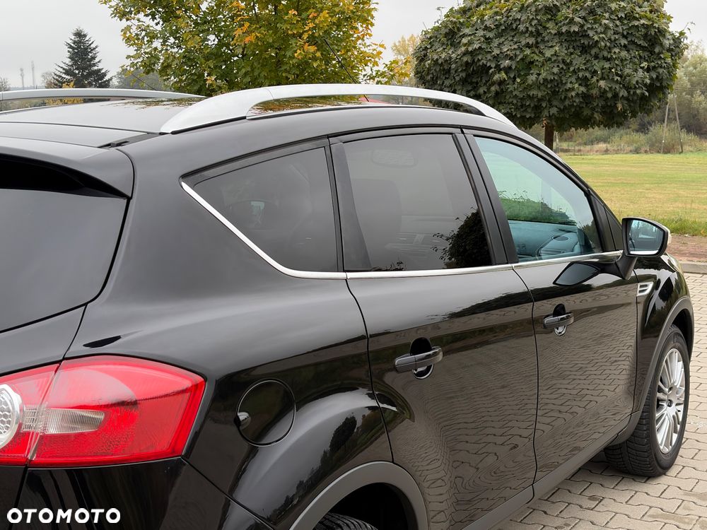 Ford Kuga 2.0 TDCi 2x4 Titanium - 11