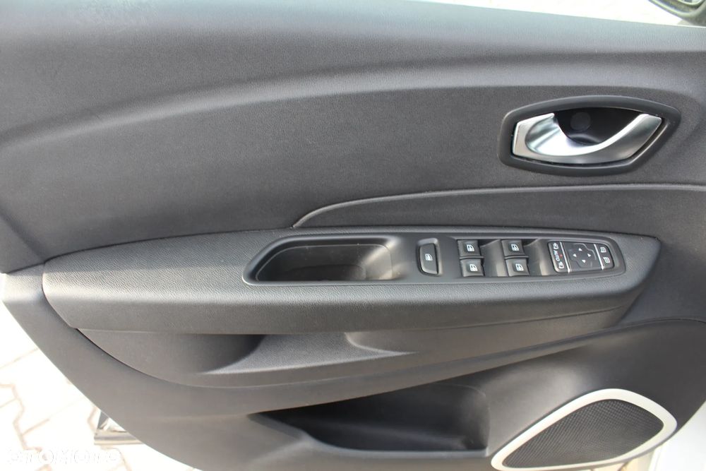 Renault Captur - 21