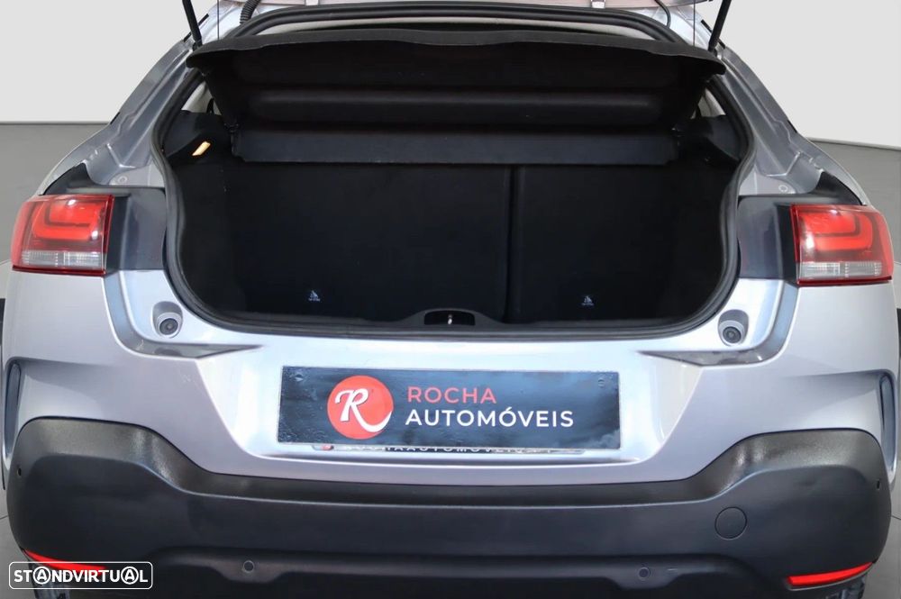 Citroën C4 Cactus 1.2 PureTech Shine EAT6 - 7