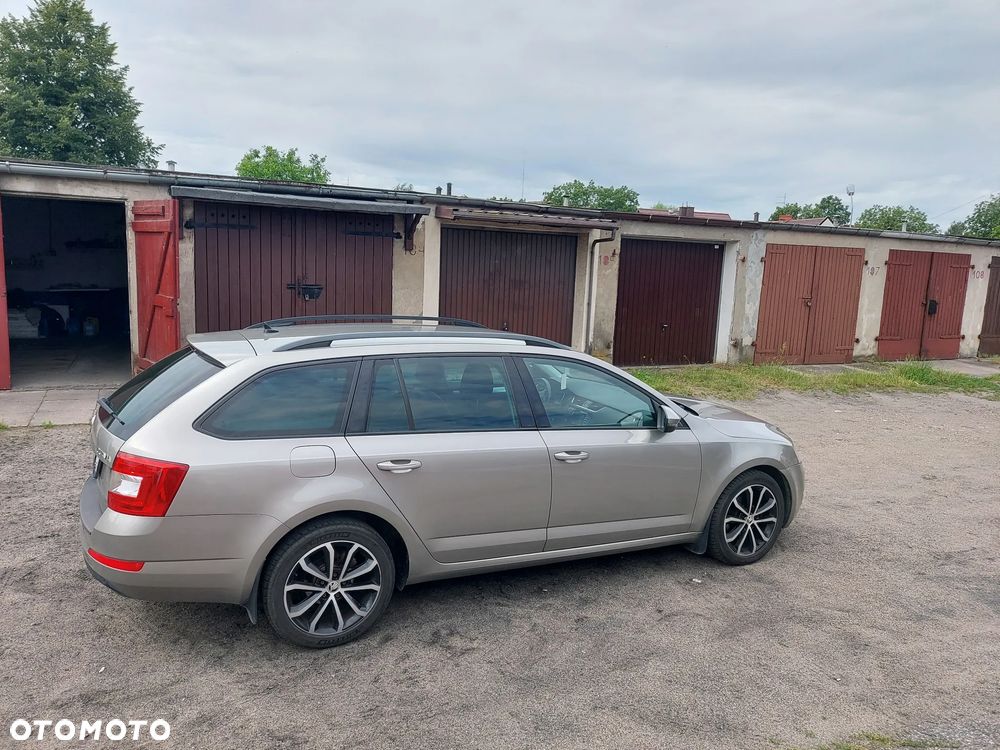 Skoda Octavia 2.0 TDI Style - 3