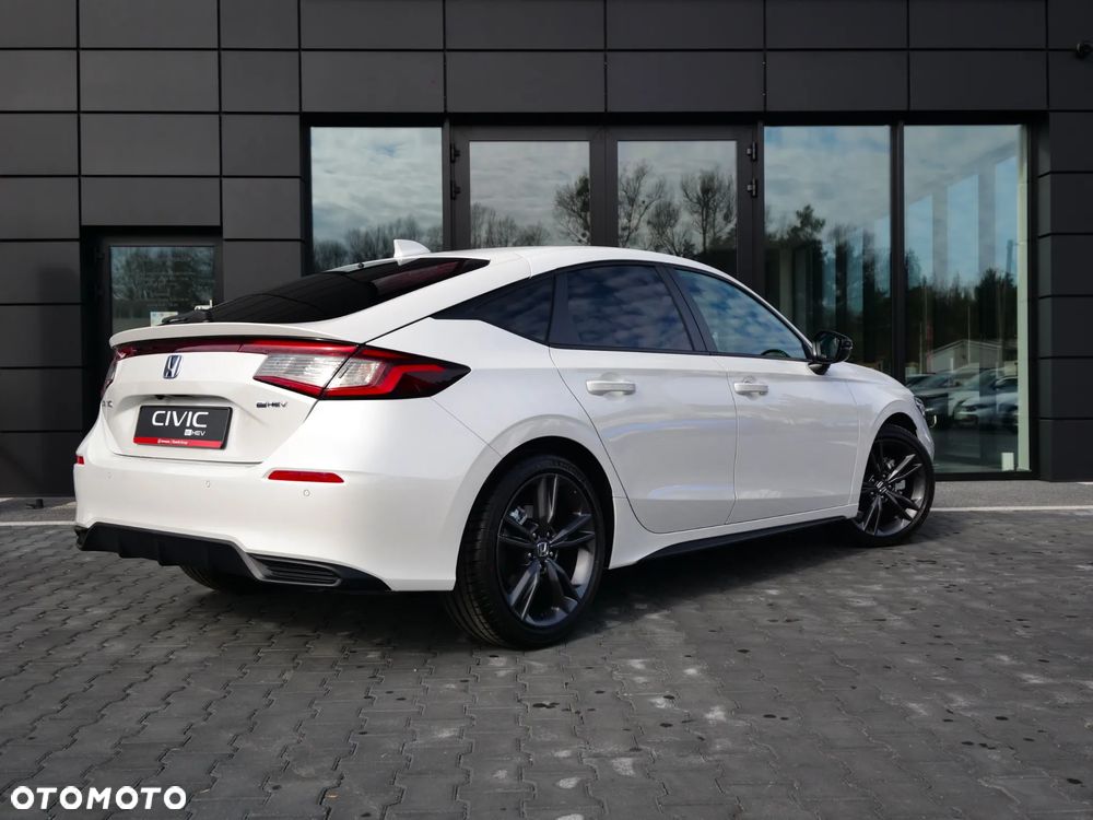 Honda Civic 2.0 i-MMD Sport CVT - 22