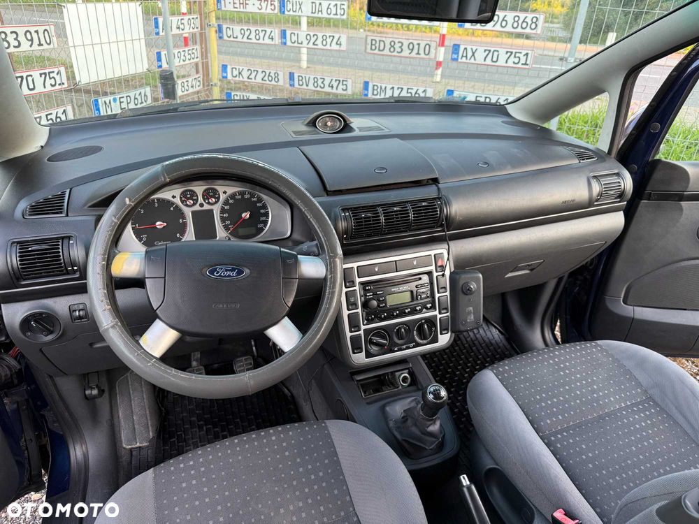 Ford Galaxy - 8