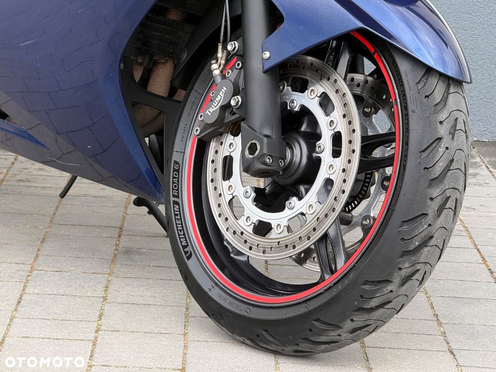 Triumph Sprint - 4