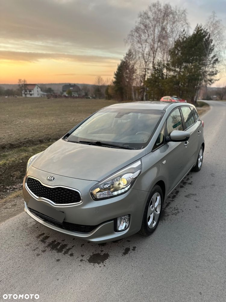 Kia Carens 1.7 CRDi M 7os EU6 - 7